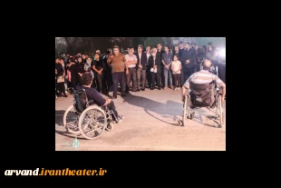 اجرای نمایش خیابانی«یک پله تا قله » در آبادان 2