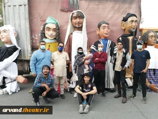 حضور " عروسک های غولپیکر خارک"  در برنامه کارناوال های شاد فرا رسیدن بهار 1400 تهران 4